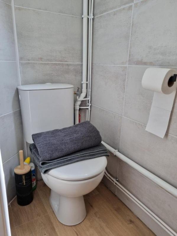 Apartmán Chez Lucas Dinan Exteriér fotografie